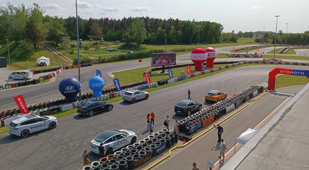 ev experience modlin